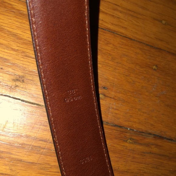 Authentic, used men’s Coach belt - Picture 4 of 5